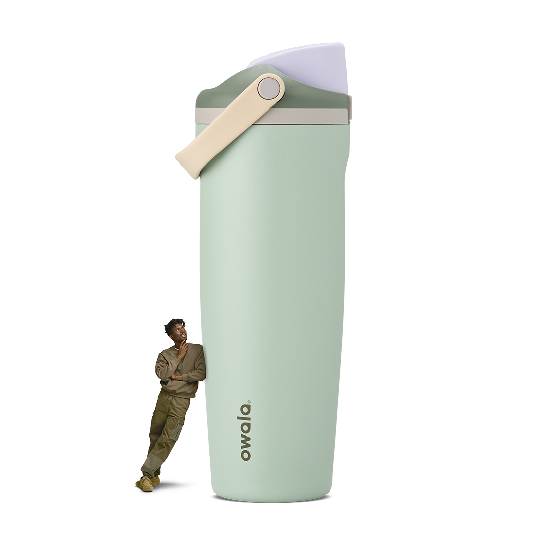 FreeSip® Sway CA Water Bottle 9R4079I2