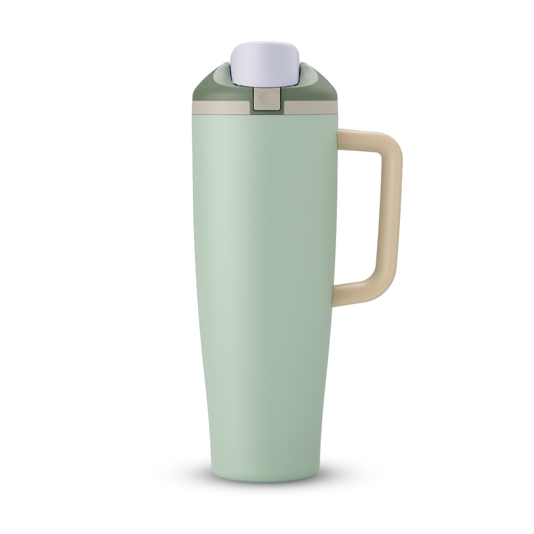 FreeSip® Tumbler Water Bottle FE8G3C31
