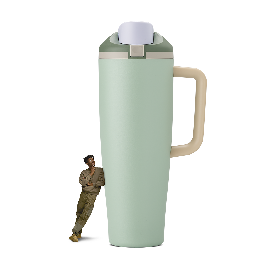 FreeSip® Tumbler Water Bottle FE8G3C31