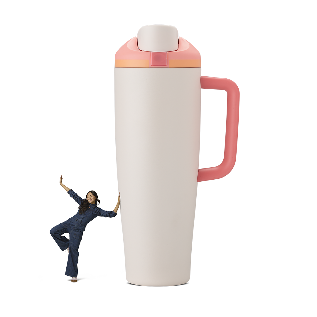 FreeSip® Tumbler Water Bottle FE8G3C31
